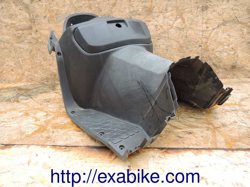 inside cover Suzuki 125 Burgman - photo 2