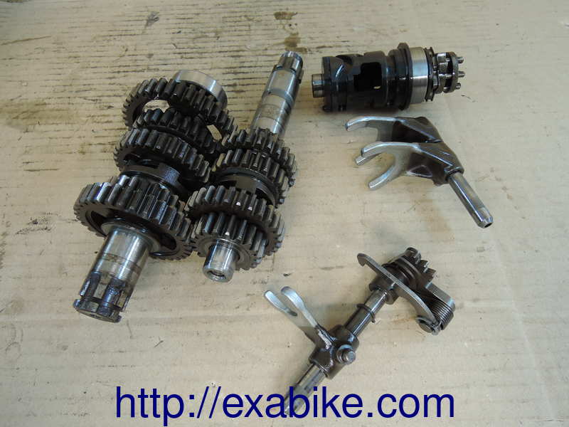 gearbox Yamaha SR 250 SE - photo 1