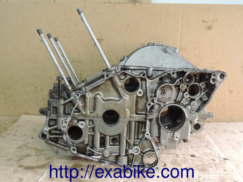 engine middle cover Yamaha XTZ 750 - photo 4