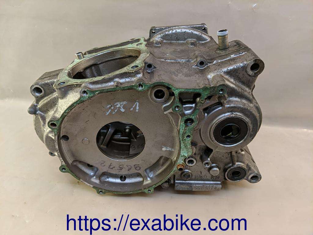 crankcase Honda NX 650 dominator - photo 1