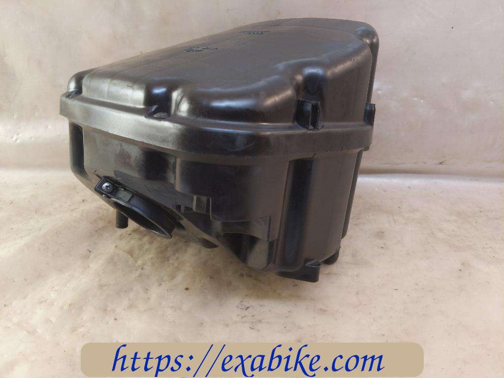 air cleaner box Suzuki DL 650 V-Strom - photo 2