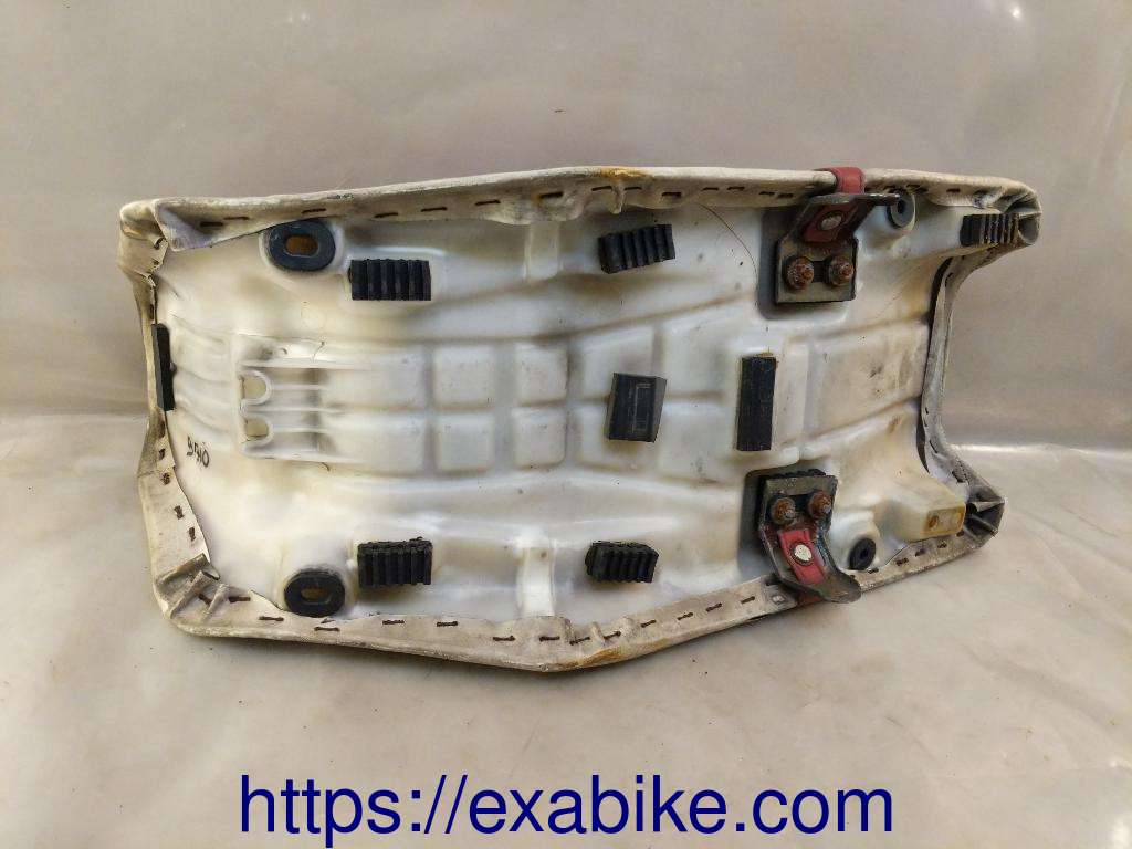 seat Suzuki DR 650 - photo 5