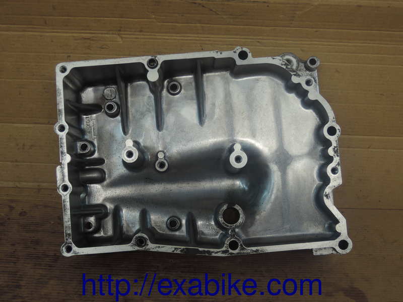 crankcase cover Yamaha TDM 850 - photo 2