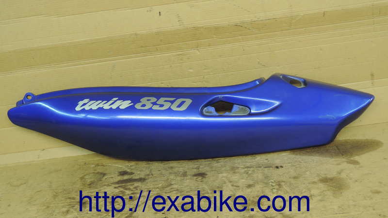 rear cowling, left Yamaha TDM 850 - photo 1