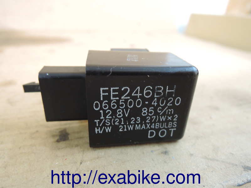 turn signals relay Yamaha TDM 850 - photo 1