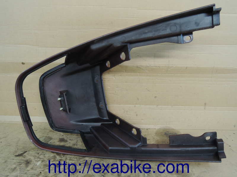 rear cowling Yamaha XJ 750 Seca - photo 4