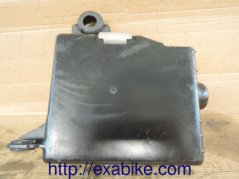 battery box Yamaha XJ 750 Seca - photo 2
