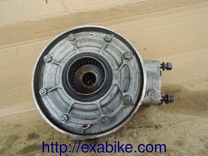 final gear case Yamaha XJ 750 Seca - photo 2
