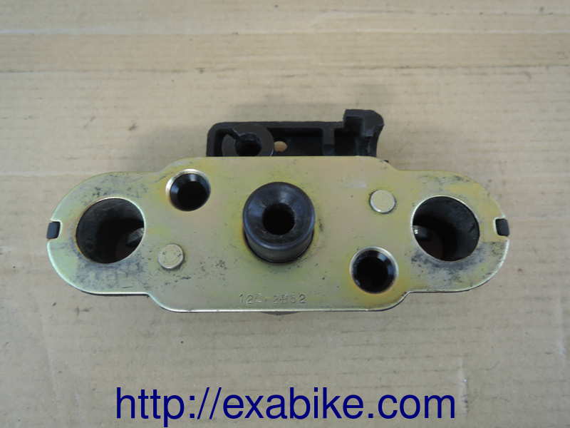 seat lock Suzuki SV 650 - photo 1