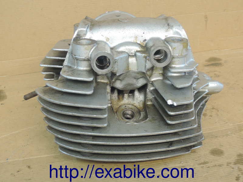 cylinder head Yamaha XV 1100 - photo 4