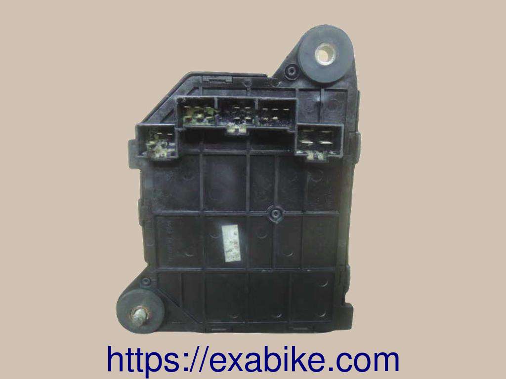 boitier de fusibles Kawasaki 1000 RX - photo 3