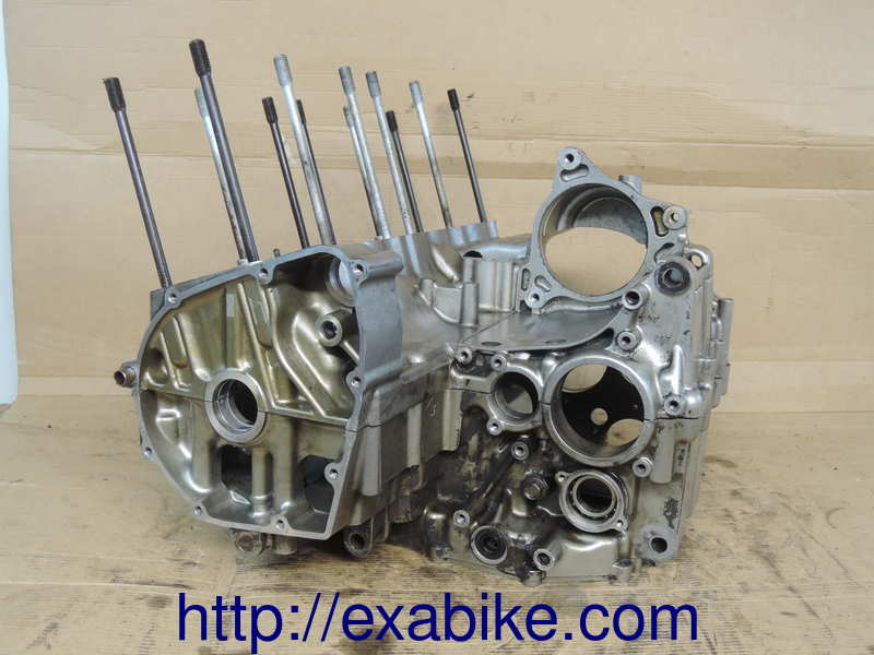 crankcase set Suzuki 600 Bandit - photo 2